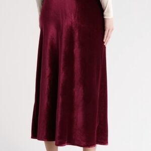 Velvet Burgundy Skirt | Small